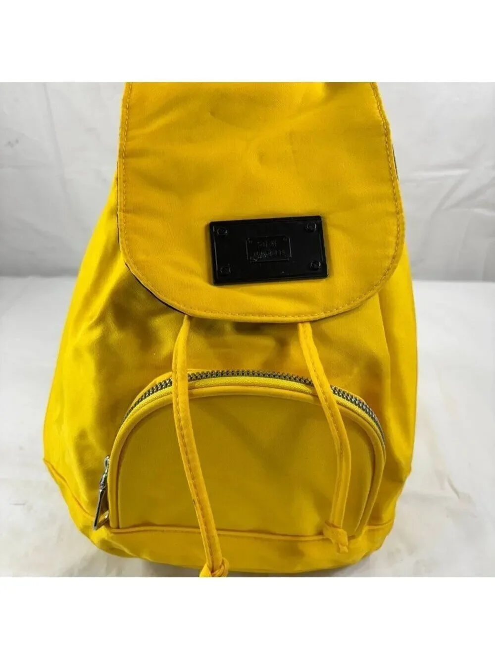Steve Madden Womens Yellow Mini Nylon Sling Zip Backpack Travel Bag
